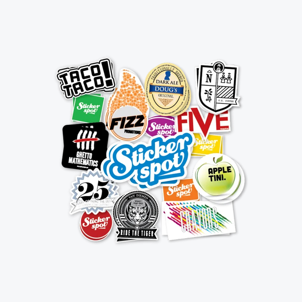 Frozen 2- 4 Sheet Foil Cover Sticker Pad, 200+ Stickers