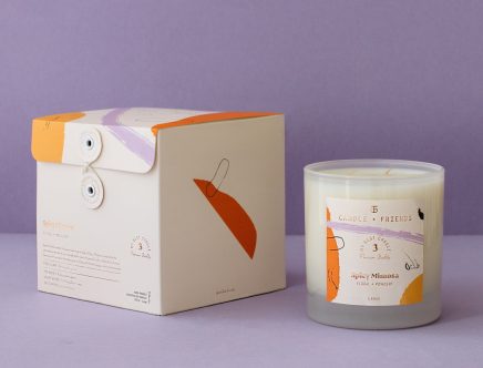 Candle Packaging: Standout Design Elements, Tips, and Ideas