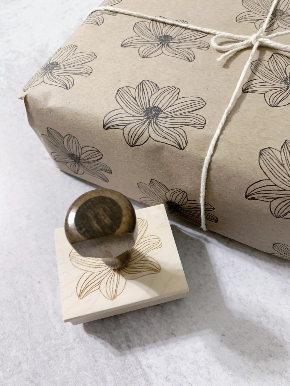 creative gift wrapping paper